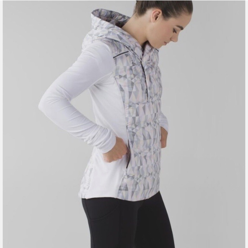 LULULEMON Fluff Off Down Pullover Hoodie Jacket Stain Glass White